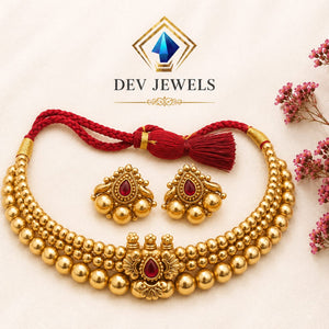 The Royal Wajra Teeka Choker Set