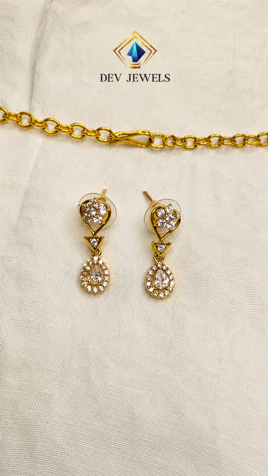 Elegant Diamond and Gold-Plated Necklace Set