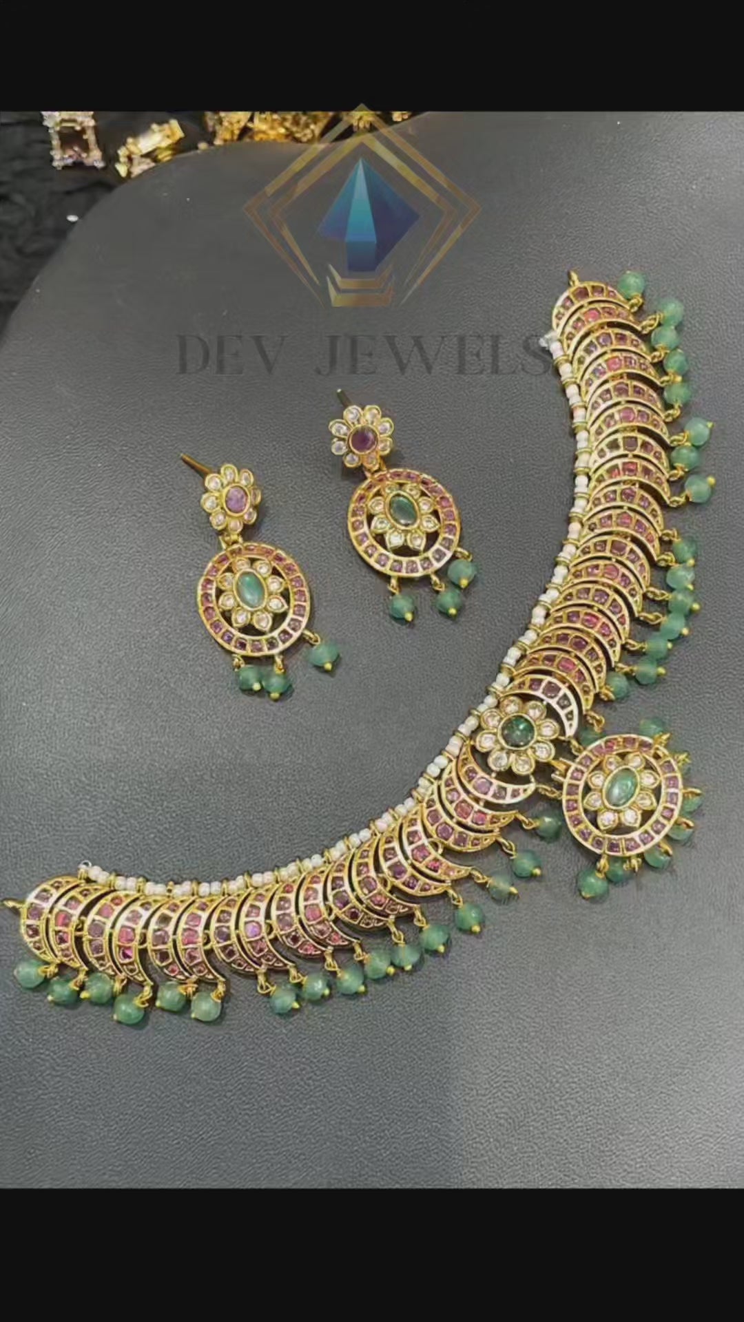 Jadau kundan necklace